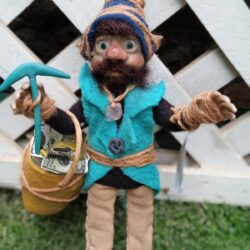duende brujita mística✨ 27 cms (copia)
